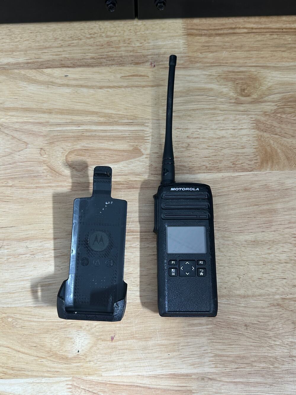 Motorola DTR700 Two Way Radio - Untested